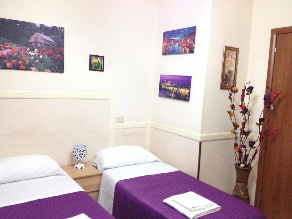 Rome Rainbow Guest House Room photo